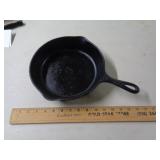 9' CAST IRON SKILLET