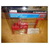 PIPE CLAMP