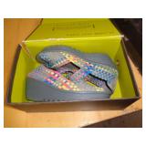 SHOES SZ 7 SHOES SZ 7
