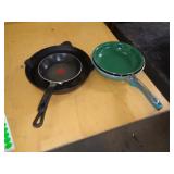 LOT OF MISC SKILLETS LOT OF MISC SKILLETS
