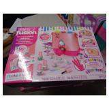 COLOR FUSION NAIL POLISH MAKER COLOR FUSION NAIL POLISH MAKER