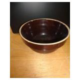 BROWN CROCK BOWL 5' T X 10' W BROWN CROCK BOWL 5' T X 10' W