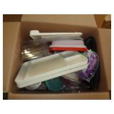 LOT OF KITCHENWARE / F LOT OF KITCHENWARE / F