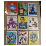 9 - MIXED FOOTBALL CARDS - SEE DESCR. 9 - MIXED FOOTBALL CARDS - SEE DESCR.