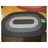 18 X 28 BRAIDED RUG - BLUE 18 X 28 BRAIDED RUG - BLUE