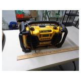 DEWALT WORKSITE RADIO DEWALT WORKSITE RADIO