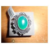 GREEN ONYX RING SZ 6 / SAYS GERMAN SILVER ON TAG GREEN ONYX RING SZ 6 / SAYS GERMAN SILVER ON TAG