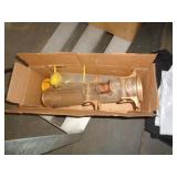 BIRD FEEDERS / F BIRD FEEDERS / F