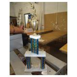 TROPHY TROPHY