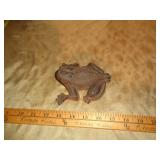 CAST IRON FROG CHANGE HOLDER / ASHTRAY CAST IRON FROG CHANGE HOLDER / ASHTRAY