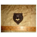 CAST IRON BEAR HEAD BOTTLE OPENER CAST IRON BEAR HEAD BOTTLE OPENER
