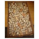 LOT OF WINE CORKS