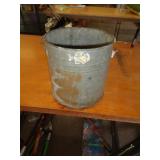 VINTAGE BAIT BUCKET
