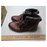 SIZE 13 MEN'S BOOTS