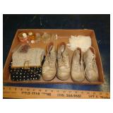 LOT OF VINTAGE ITEMS