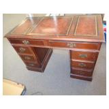 LEATHER TOP DESK 30'T X 43' L / FRT