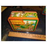 METAL LUNCHBOX / HANDLE BROKE
