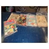 LOT OF COMICS