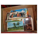 LOT OF VINTAGE POSTCARDS