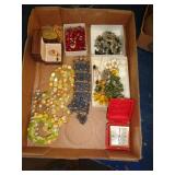 LOT OF COSTUME JEWELRY