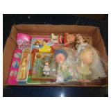 LOT OF VINTAGE DOLLS