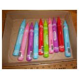 10 - BABY WASH BATH PLAY PENS / CRAYOLA