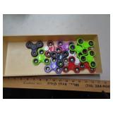 LOT OF FIGIT SPINNERS