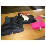 3 - KIDS LIFE JACKETS 3 - KIDS LIFE JACKETS