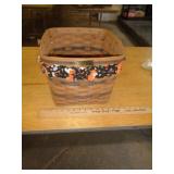 LONGABERGER BASKET - 1986 TWO PIE LONGABERGER BASKET - 1986 TWO PIE