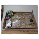 LOT OF MISC GLASSWARE LOT OF MISC GLASSWARE