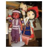 LOT OF DOLLS LOT OF DOLLS