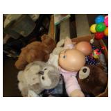 BOX OF TOYS / UT BOX OF TOYS / UT