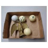 LOT OF POOL BALLS & EAGLE LOT OF POOL BALLS & EAGLE