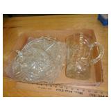 LOT OF GLASSWARE / UT LOT OF GLASSWARE / UT