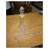 CRYSTAL DECANTER / GLASS STOPPER CRYSTAL DECANTER / GLASS STOPPER