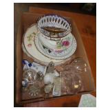LOT OF GLASSWARE LOT OF GLASSWARE