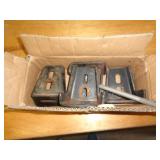 HEAVY METAL BRACKETS / UNKNOWN USE HEAVY METAL BRACKETS / UNKNOWN USE