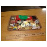LOT OF VINTAGE TOYS LOT OF VINTAGE TOYS