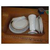 LOT OF GLASSWARE / UT LOT OF GLASSWARE / UT