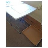 30X19X27 ADJUSTABLE FOLDING TABLE 30X19X27 ADJUSTABLE FOLDING TABLE