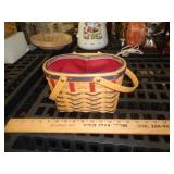 LONGARBERGER BASKET - LONGARBERGER BASKET -