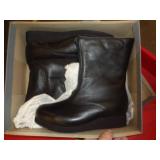 WOMENS SZ 7 BOOTS WOMENS SZ 7 BOOTS