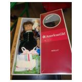 AMERICAN GIRL 18' DOLL - MOLLY AMERICAN GIRL 18' DOLL - MOLLY