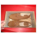 WOMENS ROCKPORT SZ 7.5 WOMENS ROCKPORT SZ 7.5
