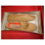 WOMENS ROCKPORT SZ 7.5 WOMENS ROCKPORT SZ 7.5