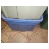 18GAL TOTE W LID / BLUE 18GAL TOTE W LID / BLUE