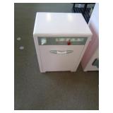 POTTERY BARN KIDS DISHWASHER 22X17X14 / FRT POTTERY BARN KIDS DISHWASHER 22X17X14 / FRT