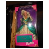 BARBIE-ROYAL ENCHANTMENT (MOISTURE DAMAGE IN BOX) BARBIE-ROYAL ENCHANTMENT (MOISTURE DAMAGE IN BOX)