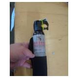 BEAR SPRAY STRENGTH (PEPPER SPRAY) W HOLDER BEAR SPRAY STRENGTH (PEPPER SPRAY) W HOLDER