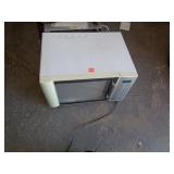 EMERSON MICROWAVE / W EMERSON MICROWAVE / W